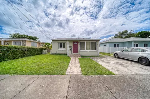 1450 NW 51st St, Miami, FL 33142
