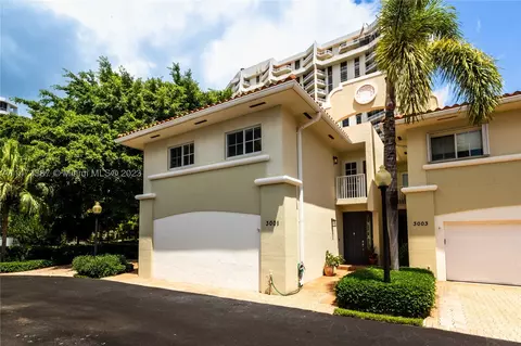 3001 NE Quayside Ln #1, Miami, FL 33138