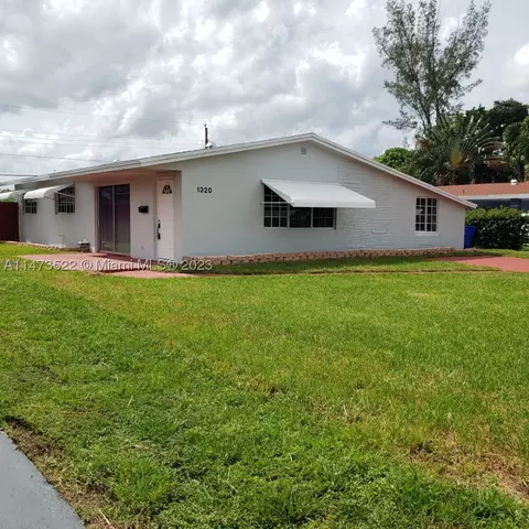 1320 N 65th Way, Hollywood, FL 33024