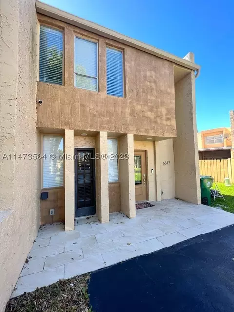6647 SW 139th Ave, Miami, FL 33183