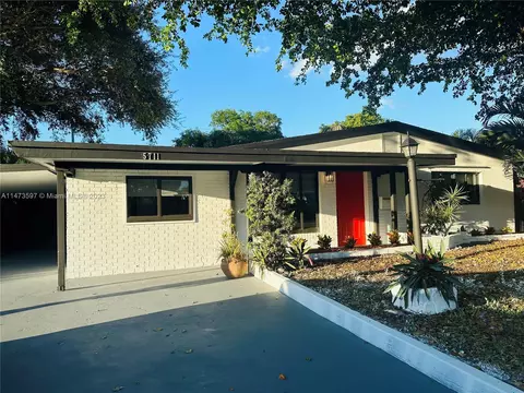 Undisclosed, Hollywood, FL 33021