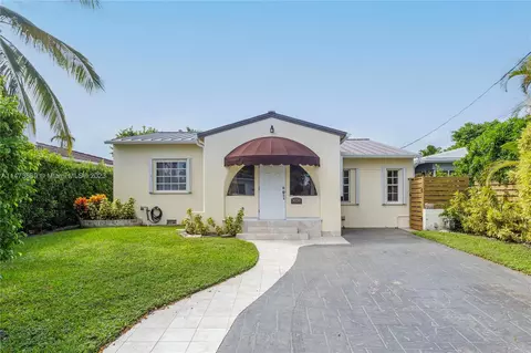 9056 Emerson Ave, Surfside, FL 33154