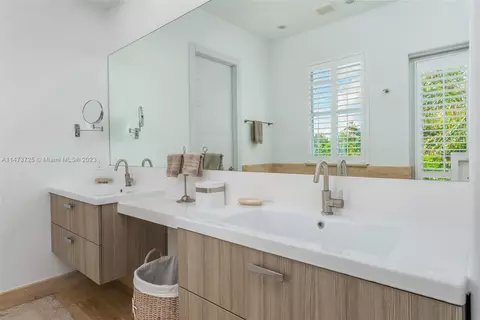283 Harbor Ct, Key Biscayne, FL 33149 photo 19