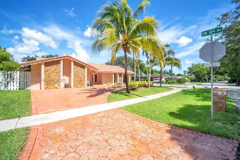 10401 SW 51st St, Cooper City, FL 33328