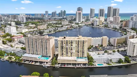 427 Golden Isles Dr #6F, Hallandale Beach, FL 33009