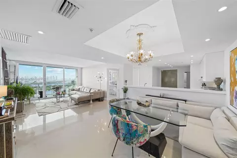 650 West Ave #2703, Miami Beach, FL 33139