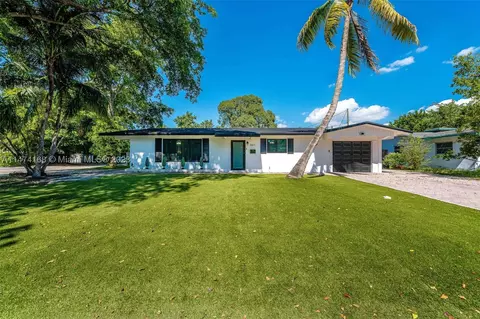 2611 SW 13th Pl, Fort Lauderdale, FL 33312