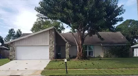 131 Santa Monica Ave, Royal Palm Beach, FL 33411