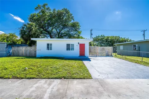 2750 NW 6th St, Pompano Beach, FL 33069