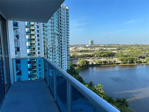 2641 N Flamingo Rd #1507N, Sunrise, FL 33323