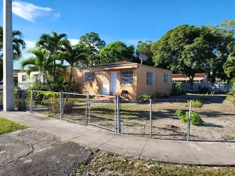 816 Codadad St, Opa Locka, FL 33054 photo 4