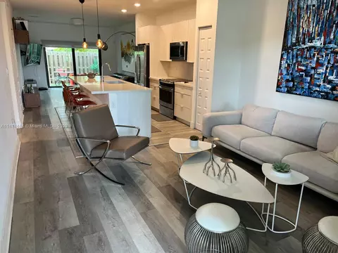 7809 NW 104th Ave #5, Doral, FL 33178