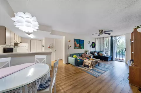 10709 Cleary Blvd #205, Plantation, FL 33324