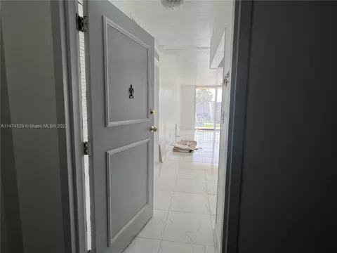 1465 NE 123rd St #208, North Miami, FL 33161