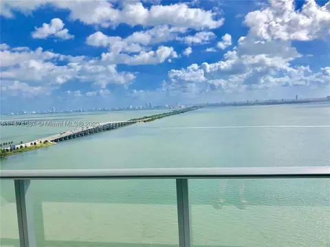 3131 NE 7th Ave #2902, Miami, FL 33137