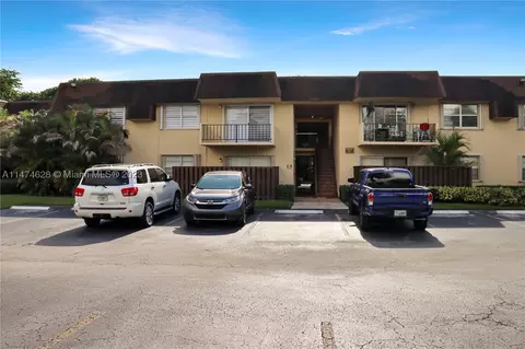 13707 SW 91st Ct #25-1, Miami, FL 33176