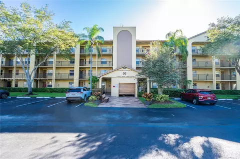 1351 SW 125th Ave #309S, Pembroke Pines, FL 33027