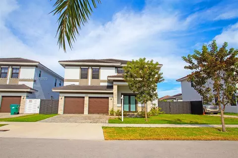 14837 SW 39th Ter, Miami, FL 33185