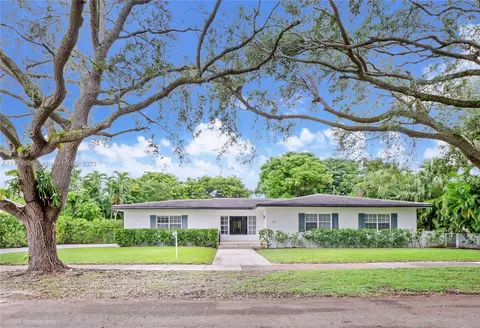 911 Aduana Ave, Coral Gables, FL 33146