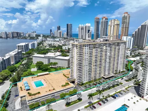 231 174th St #817, Sunny Isles Beach, FL 33160