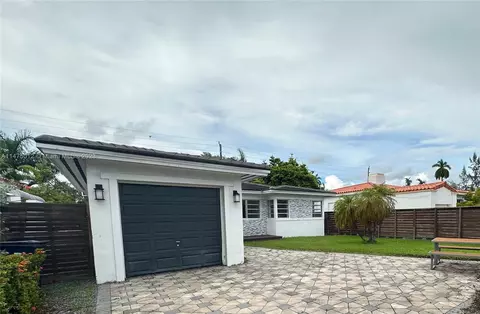 1397 Normandy Dr, Miami Beach, FL 33141