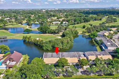 950 Mockingbird Ln #609A, Plantation, FL 33324