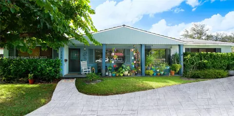 1880 Miami Springs Ave, Miami Springs, FL 33166