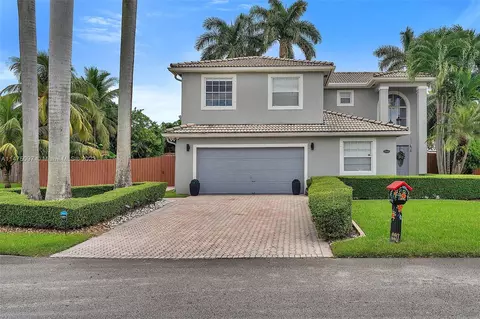 15263 SW 138th Ter, Miami, FL 33196