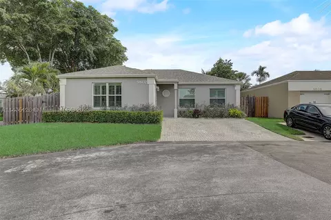 9802 SW 222nd Ter, Cutler Bay, FL 33190