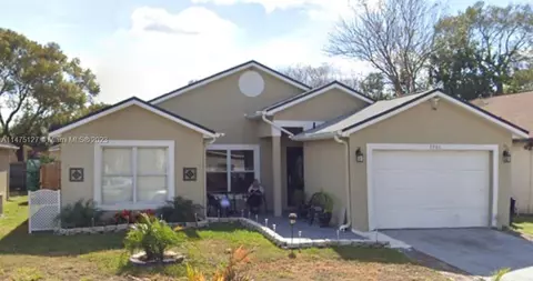 7906 Soft Pine Cir, Orlando, FL 32825