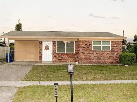 1660 W Avenue H W, Riviera Beach, FL 33404