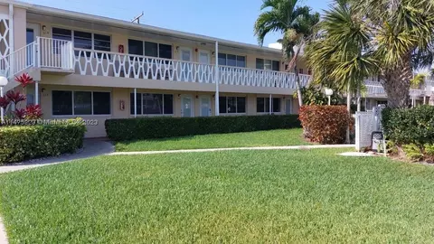 900 Atlantic Shores Blvd #115, Hallandale Beach, FL 33009