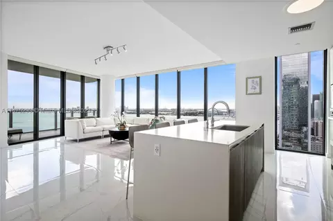 2900 NE 7th Ave #2807, Miami, FL 33137