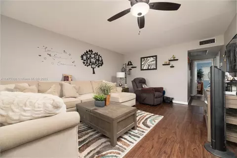 2085 Exeter E #2085, Boca Raton, FL 33434 photo 2