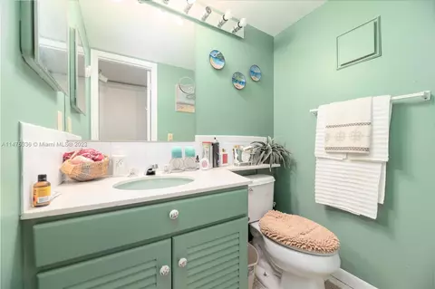 2085 Exeter E #2085, Boca Raton, FL 33434 photo 14