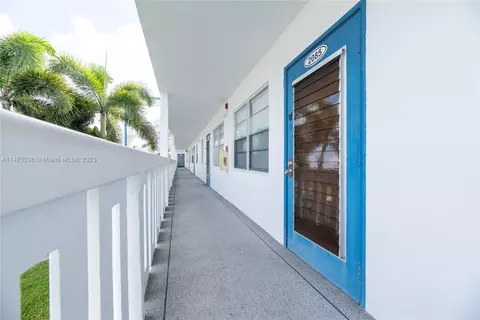 2085 Exeter E #2085, Boca Raton, FL 33434 photo 17