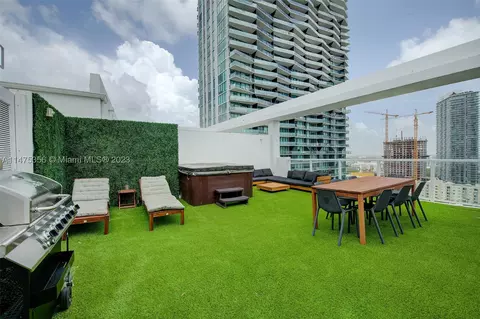 601 NE 27th St #1401, Miami, FL 33137