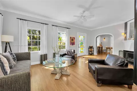 917 Majorca Ave, Coral Gables, FL 33134 photo 7
