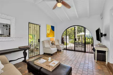 917 Majorca Ave, Coral Gables, FL 33134 photo 16