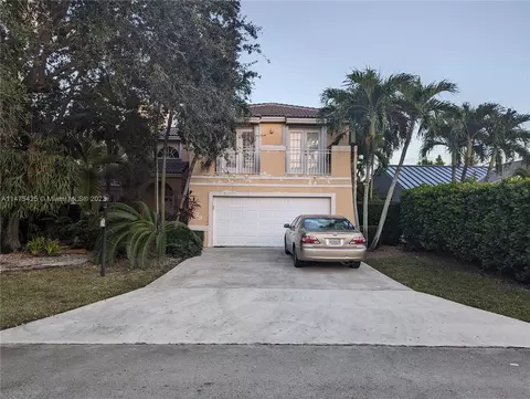 7873 SW 161st Pl, Miami, FL 33193