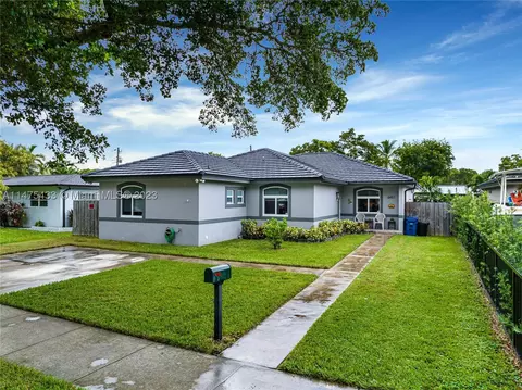 6457 SW 22nd St, Miami, FL 33155