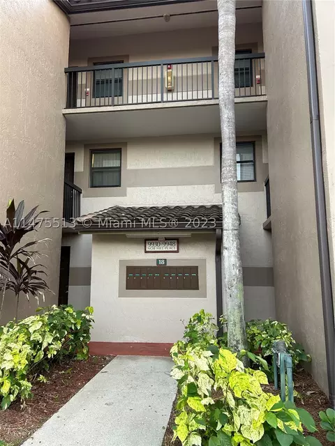 9940 Nob Hill Pl #9940, Sunrise, FL 33351