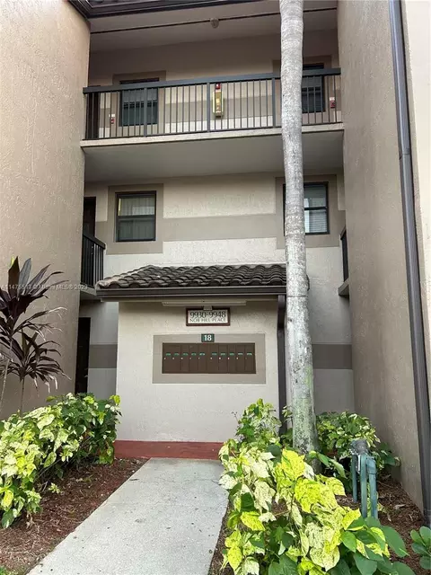 9940 Nob Hill Pl #9940, Sunrise, FL 33351