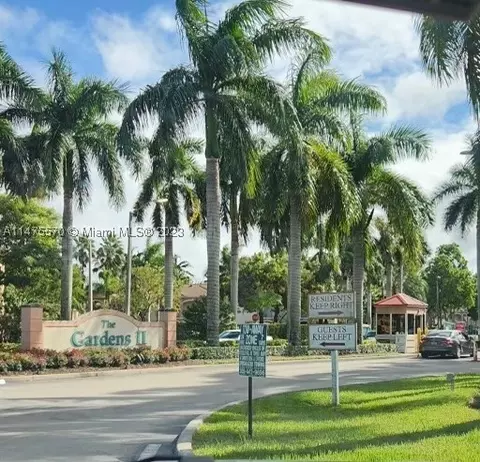 2930 SE 12th Rd #103-31, Homestead, FL 33035