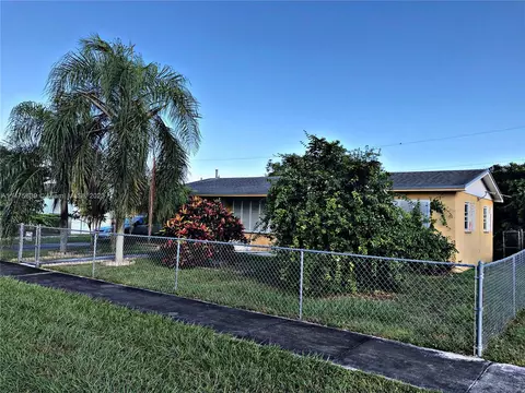 18951 SW 310th St, Homestead, FL 33030