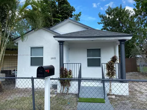 1445 NW 69th St, Miami, FL 33147