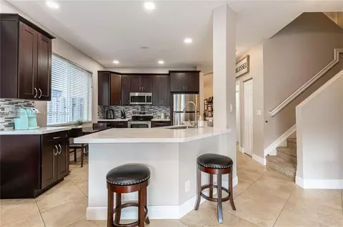 4978 Pebblebrook Ter, Coconut Creek, FL 33073