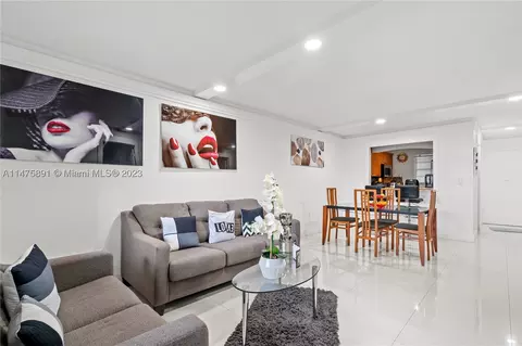 6215 W 20th Ave #313-D, Hialeah, FL 33012