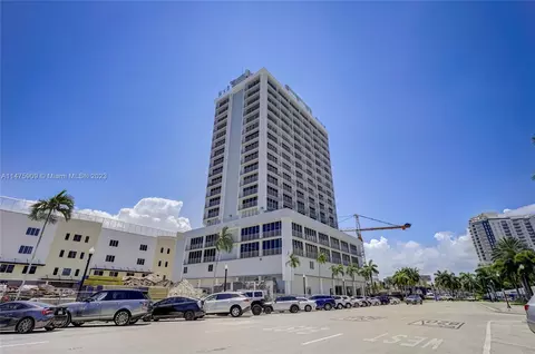 1720 Harrison St #14G, Hollywood, FL 33020