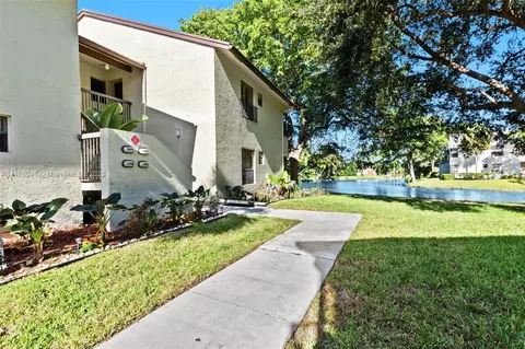 3169 Cocoplum Cir #3169, Coconut Creek, FL 33063
